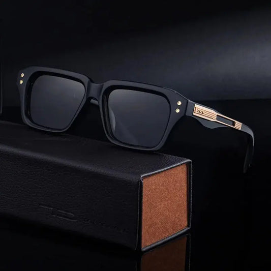 Lunettes de soleil carrées tendance 2026 pour hommes, style vintage, à rivets, pour femmes, de marque et de créateur, idéales pour la conduite. SportsOptique